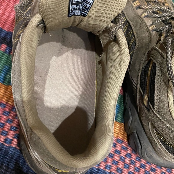 Teva Mens hiking shoes Size 8 - Picture 9 of 11